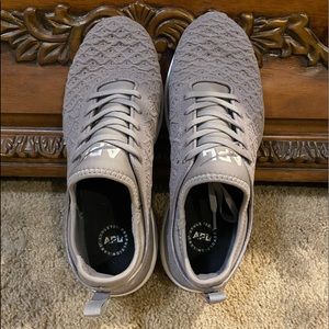 Lavender APL Techloom Phantom